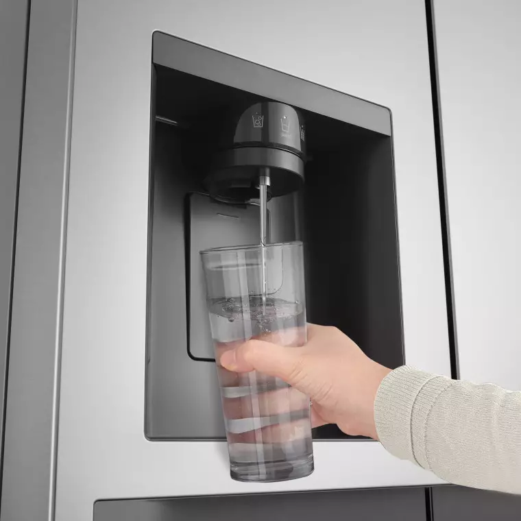 LG Outlet Frigorífico Side By side Serie 400, Inox antihuellas. E, 641 L, GSLC40PYPE.OUTLET